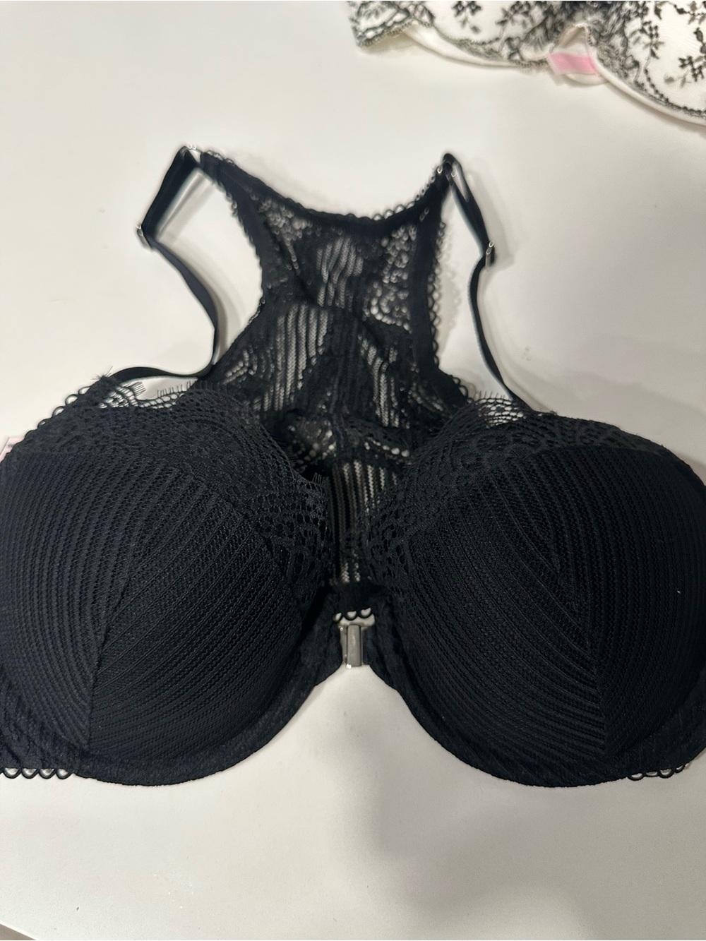 Victoria’s Secret Bra , 36C Black Lace Front-Closure Push-Up Bra - Picture 2 of 5